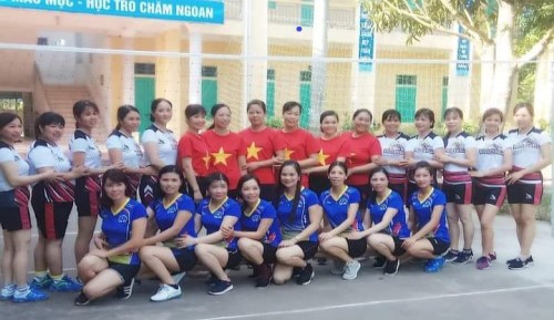 Ảnh 4 câu lạc bộ bóng chuyền hoi giao lưu tại Hải An (3).jpg