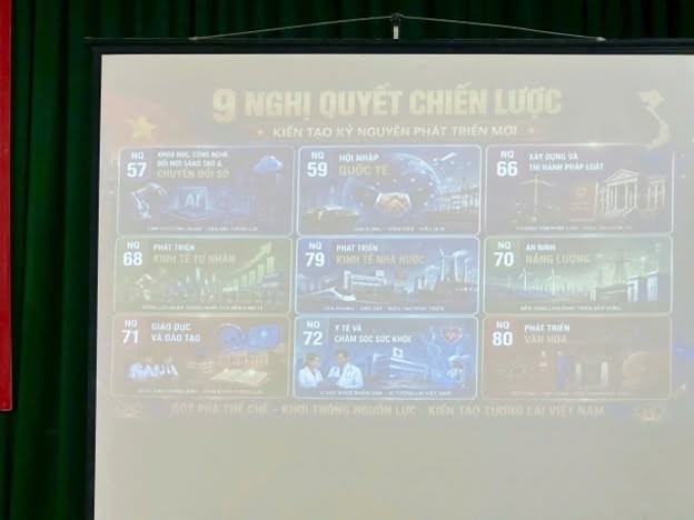 Hội nghị bồi dưỡng lý luận chính trị hè năm 2026