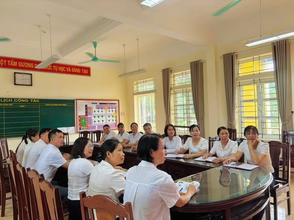 Điểm cầu Chi bộ Trường Tiểu học Hải Ninh
