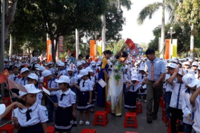 MÙA THU  – NGÀY KHAI TRƯỜNG