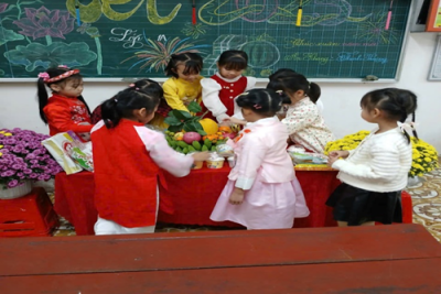 HOẠT ĐỘNG TRẢI NGHIỆM TẾT NGUYÊN ĐÁN CỦA HỌC SINH TRƯỜNG TIỂU HỌC HẢI NINH