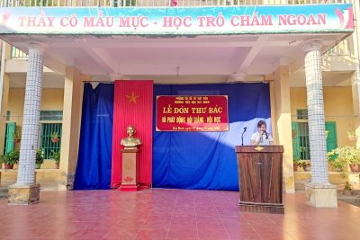 TRƯỜNG TIỂU HỌC HẢI NINH LONG TRỌNG TỔ CHỨC LỄ ĐÓN THƯ BÁC VÀ PHÁT ĐỘNG HỘI GIẢNG – HỘI HỌC NĂM HỌC 2022 – 2023